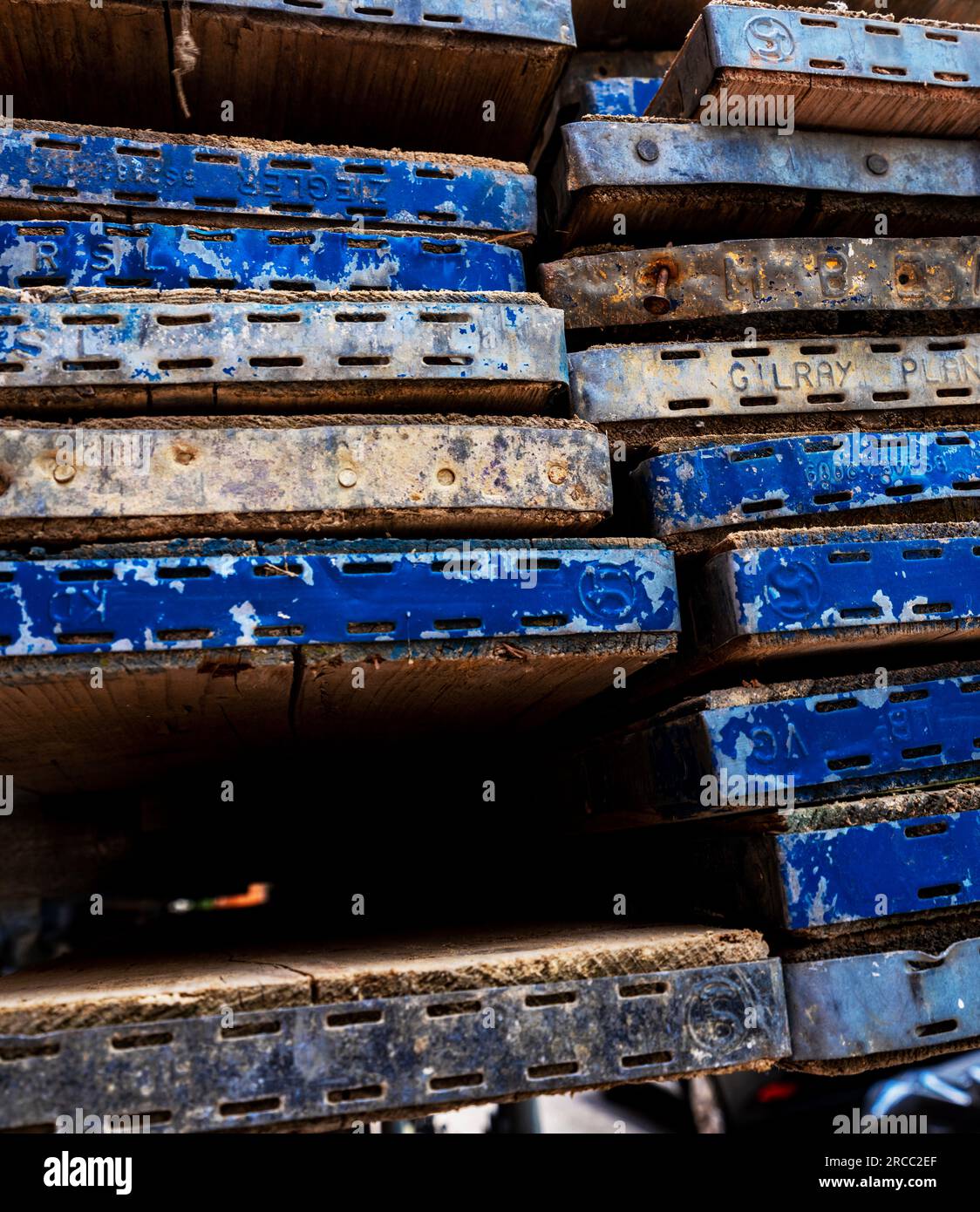 Dachhaufen für Gerüste bereit Stockfoto