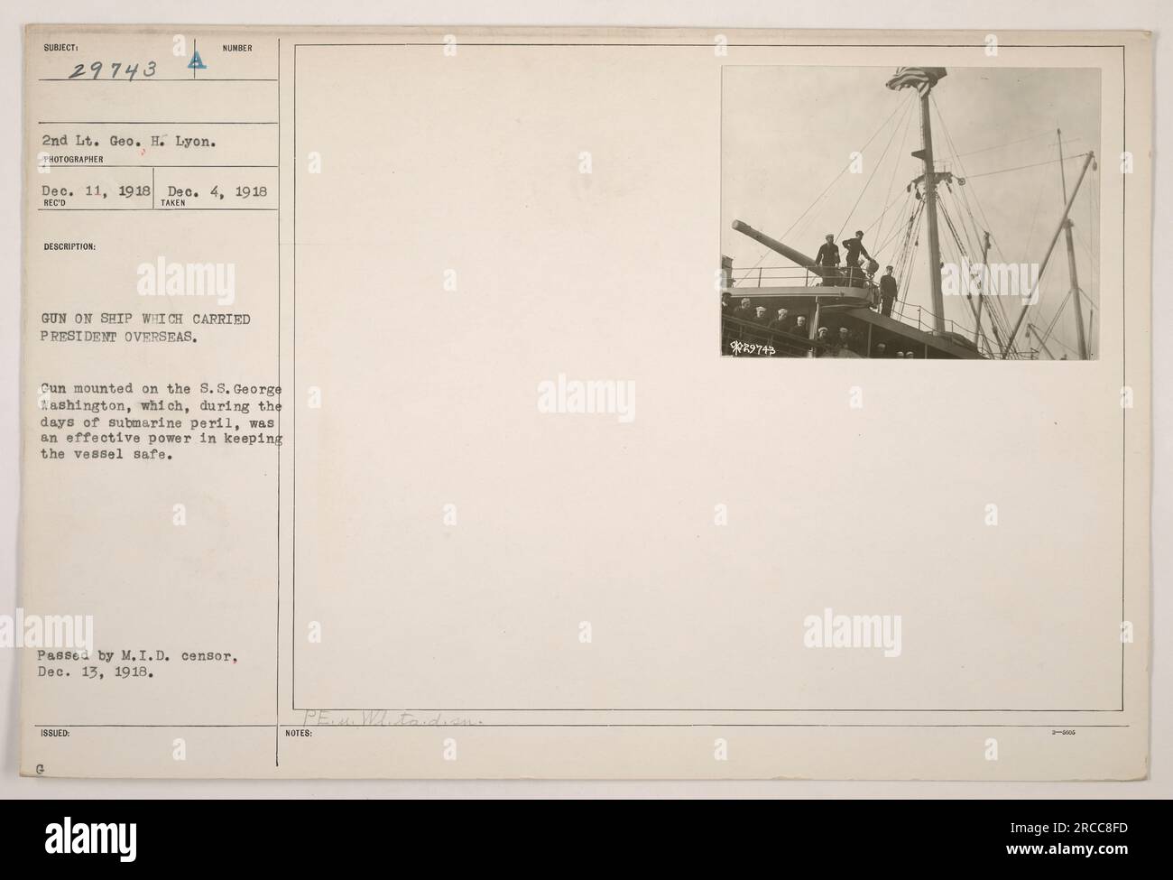 Die Waffe wurde auf der SS George Washington montiert, einem Schiff, das den Präsidenten im Ersten Weltkrieg nach Übersee transportierte. Die Waffe spielte eine entscheidende Rolle bei der Gewährleistung der Sicherheit des Schiffes inmitten der U-Boot-Bedrohung. Foto aufgenommen am 4. Dezember 1918. Ausgestellt mit Genehmigung des MID-Zensors am 13. Dezember 1918. Stockfoto