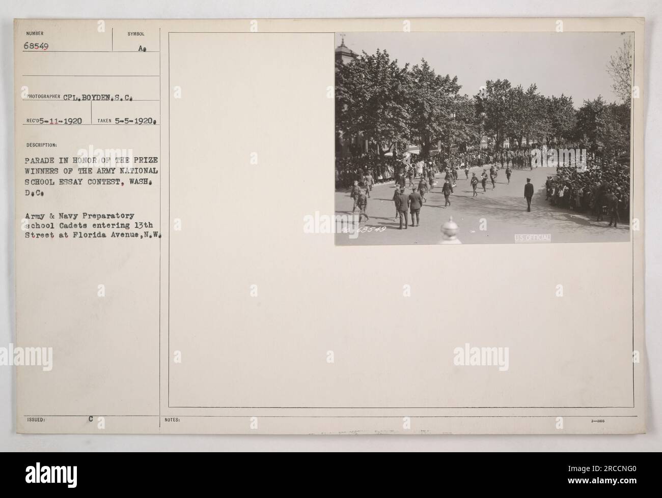 Parade in Washington, D.C. zu Ehren der Preisträger des Army National School Essay Contest. Kadetten von der Army & Navy Preparatory School betreten die 13. Street in der Florida Avenue, N.W. Foto aufgenommen von CPL, Boyden S.C., am 5. Mai 1920. US Offizielles Foto, Nummer 68549. Stockfoto