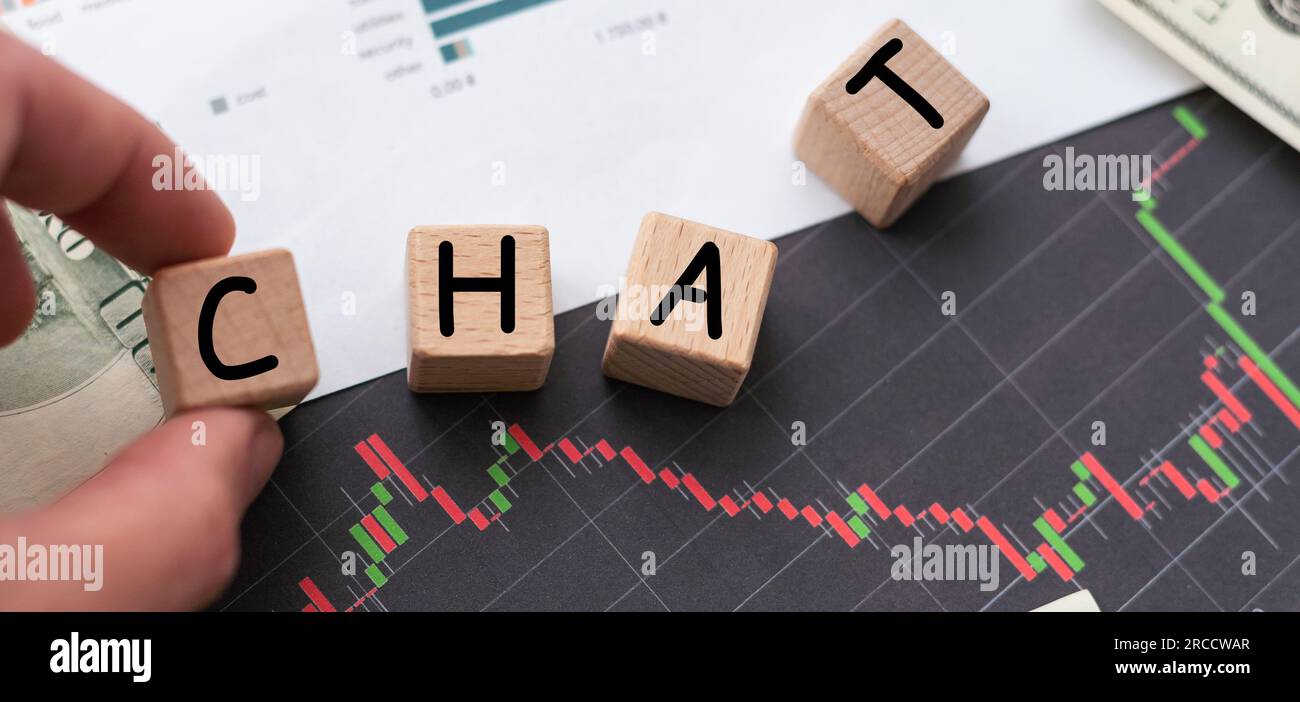 Life-Künstliche Intelligenz-Konzept, Holzblock und Robotersymbol und Text auf Holzblock. Stockfoto