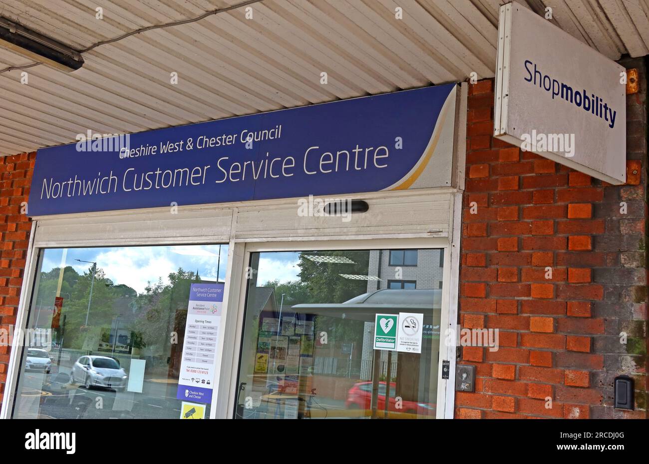 Northwich Customer Service Center, CWAC, 1 The Arcade, Watling Street, Northwich, Cheshire, England, Großbritannien, CW9 5AS Stockfoto