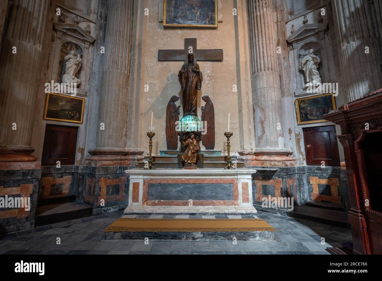 Kapelle des heiligsten Herzens Jesu (Sagrado Corazon de Jesus) in der Kathedrale von Cadiz - Cadiz, Andalusien, Spanien Stockfoto