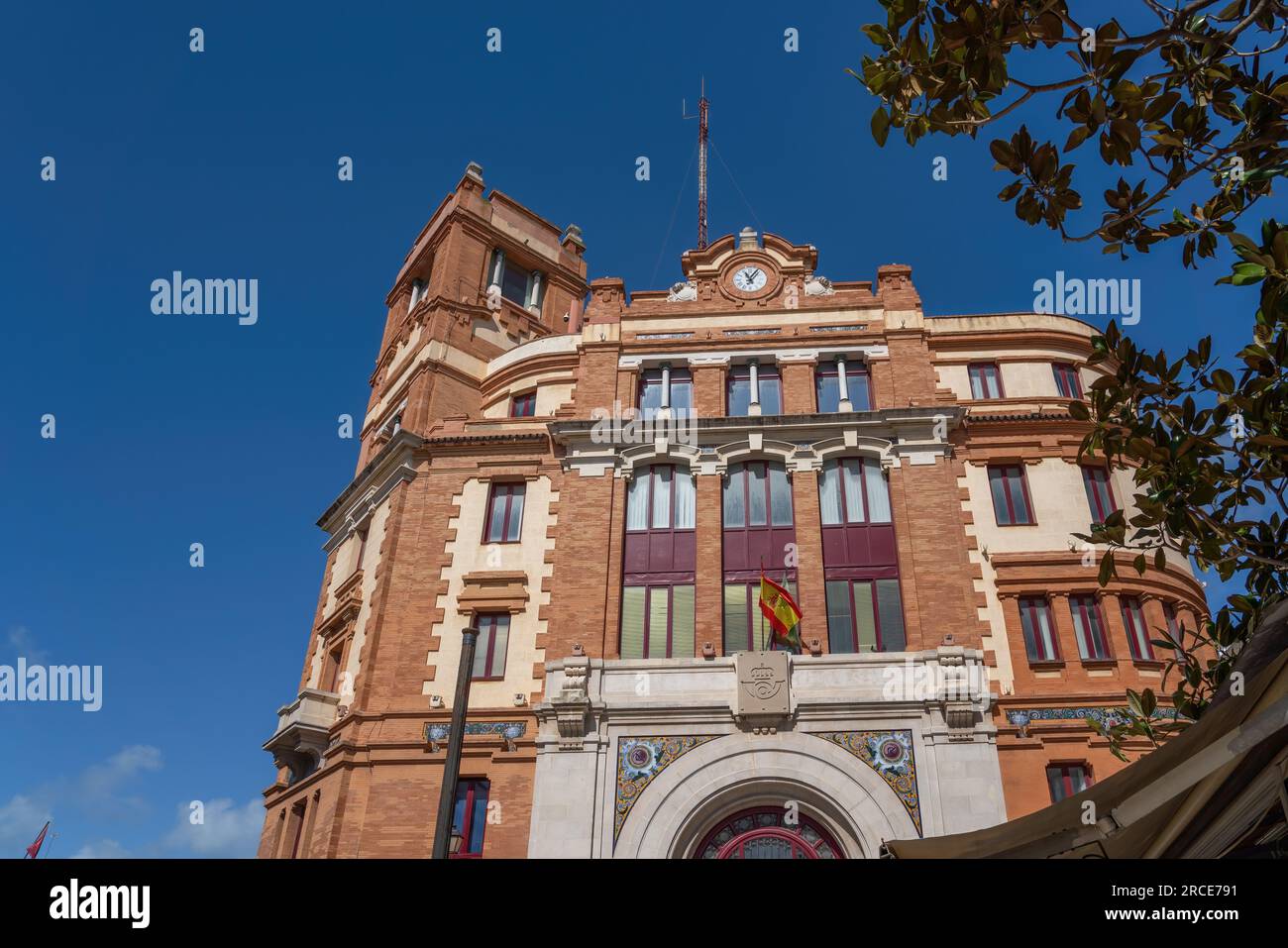 Postgebäude am Plaza de las Flores - Cadiz, Andalusien, Spanien Stockfoto