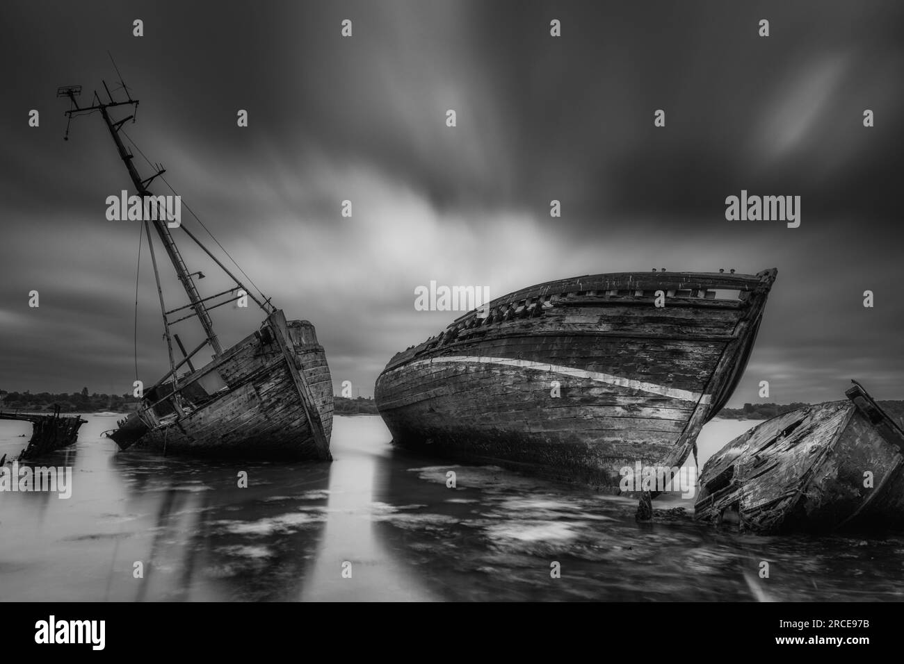 Verlassene Fischereifahrzeuge an der Küste von Suffolk Stockfoto