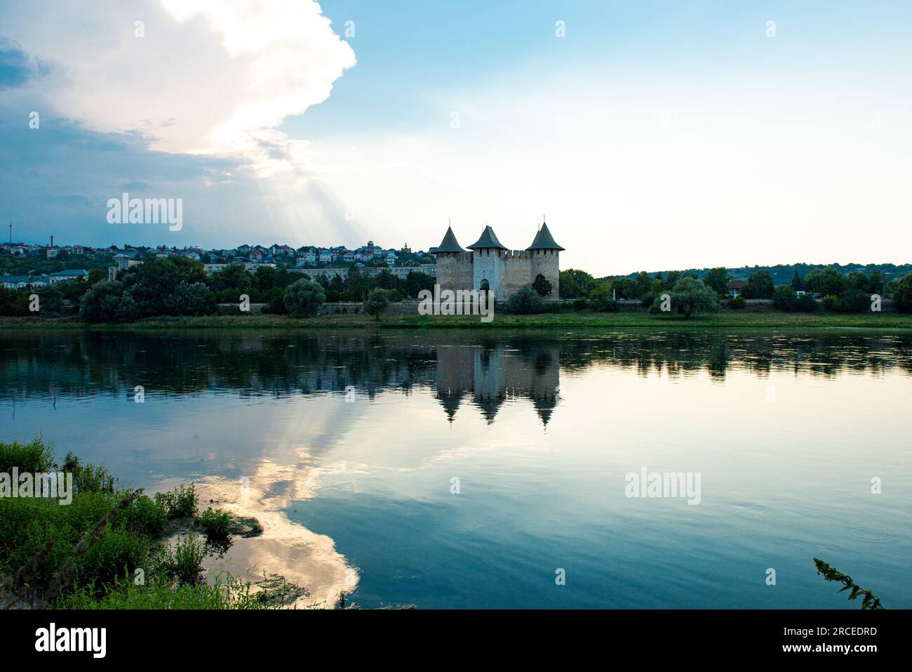 Landschaft des Flusses Dniester von der Festung Soroca Stockfoto