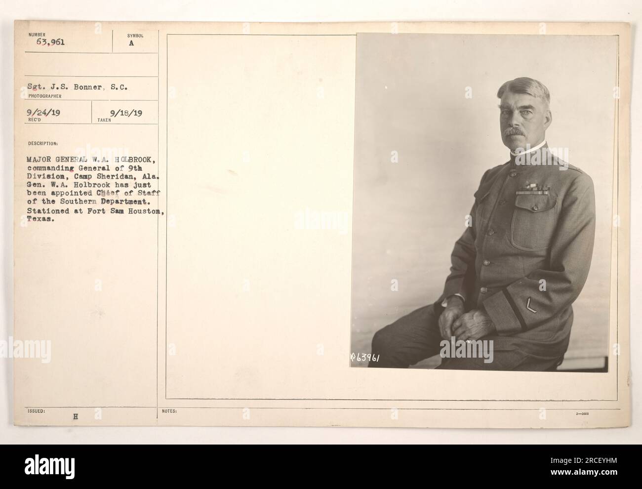 Generalmajor W. A. Holbrook, Befehlshaber der 9. Division in Camp Sheridan, Alabama, wurde zum Stabschef des südlichen Departements ernannt. Er ist in Fort Sam Houston in Texas stationiert. Das Foto wurde am 24. September 1919 von S.C. aufgenommen Bonner, und seine offizielle Militärrekordnummer ist 063961. Stockfoto