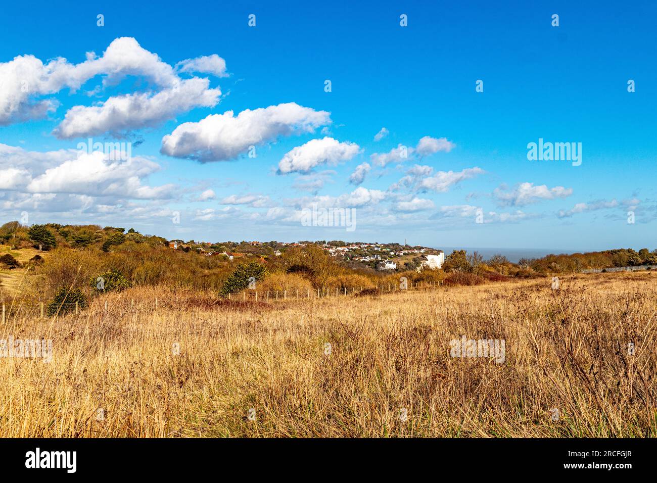 Wunderschönes Landschaftsfoto in Großbritannien am Meer Stockfoto