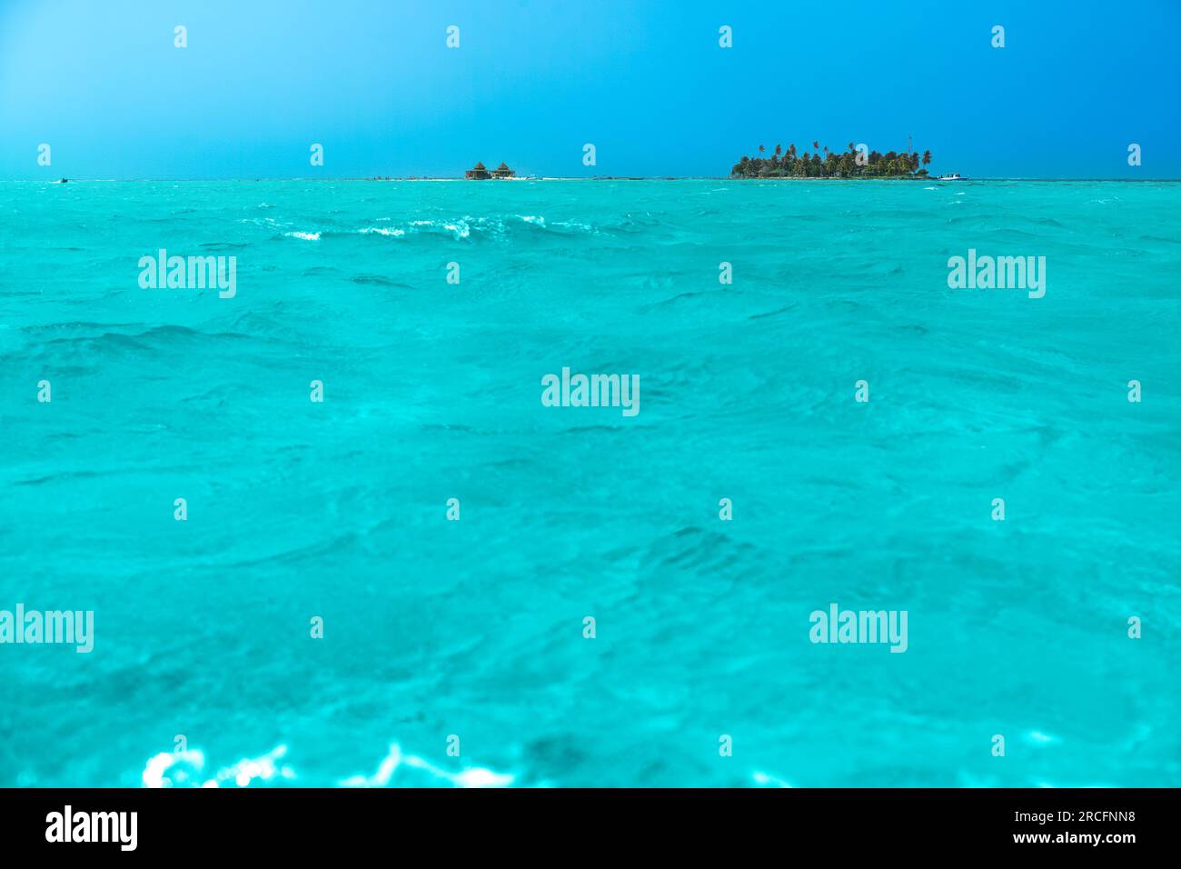 Ein kleiner Schlüssel auf der Insel San Andres am Meer der sieben Farben, Kolumbien Stockfoto