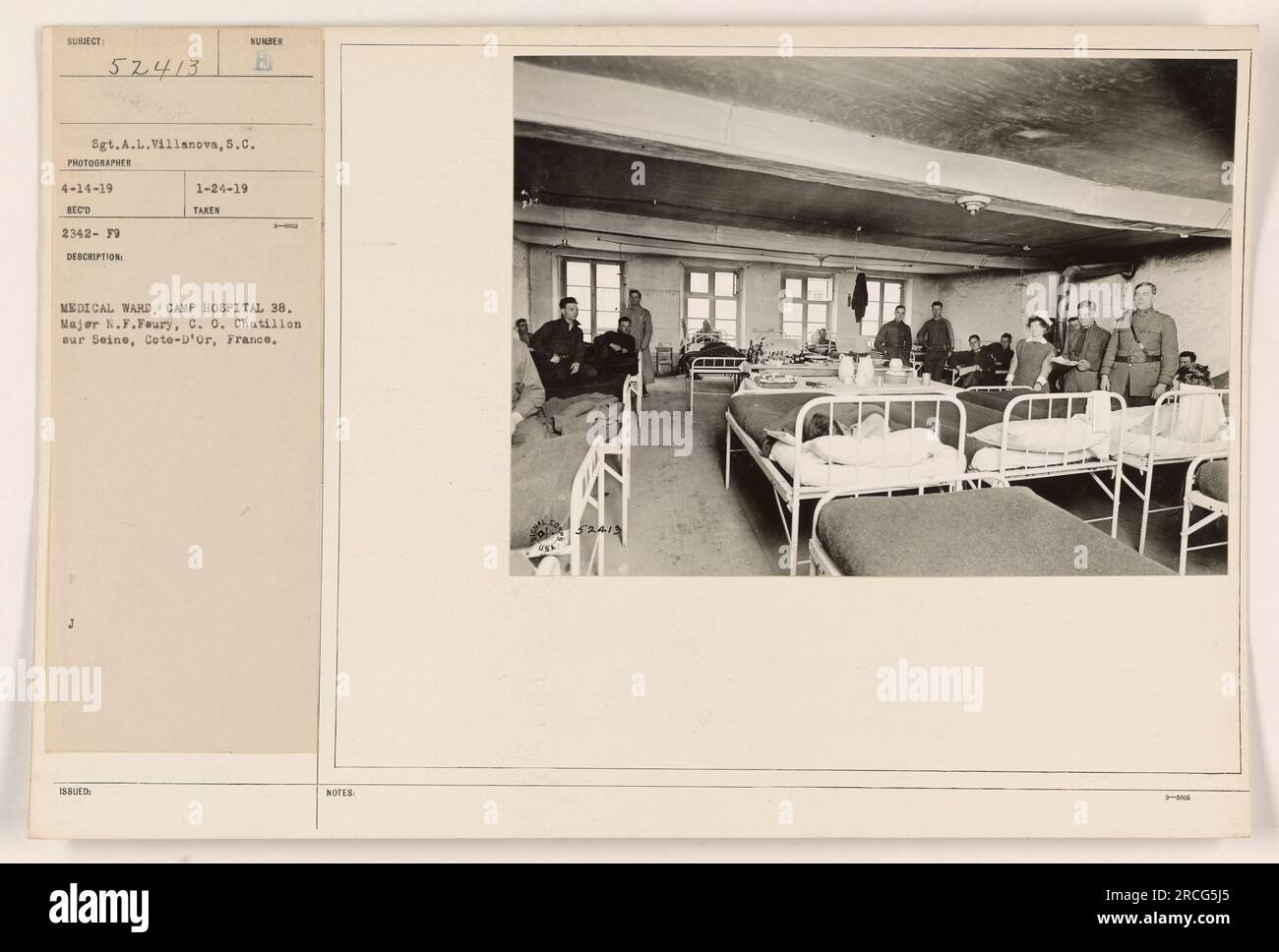 Dieses Foto zeigt eine medizinische Station im Camp Hospital Nr. 38, unter dem Kommando von Major N. F. Feury, Chatillon sur seine, Cote d'Or, Frankreich. Das Thema des Fotos ist Sergeant A.L. Villanova, S.C. Das Foto wurde am 14. April 1919 von einem Fotografen mit den Initialen BTCD aufgenommen. Es wurde am 24. Januar 1919 herausgegeben. Stockfoto