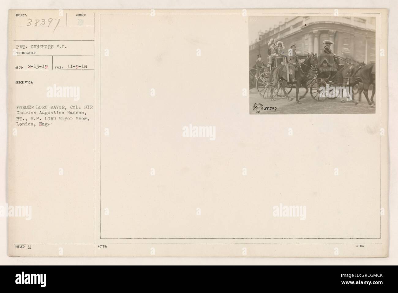 Pvt. Gunshors S.C., ein Fotograf, machte dieses Foto am 9. November 1918. Das Bild zeigt die Lord Mayor Show in London, England. Das Thema des Fotos ist Colonel Sir Charles Augustine Hanson, BT, M.P., der ehemalige Lord Mayor. Dieses Bild ist Teil der Sammlung 111-SC-38397, aufgenommen am 13. Februar 1919. Stockfoto