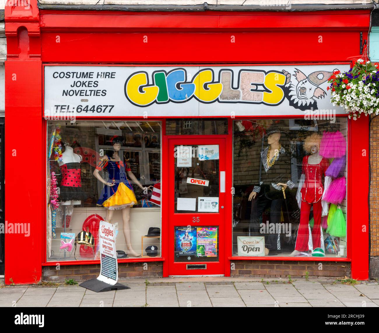 Kichern Kostümverleih Witze und Neuheiten Laden, Faringdon Road, Swindon, Wiltshire, England, UK Stockfoto