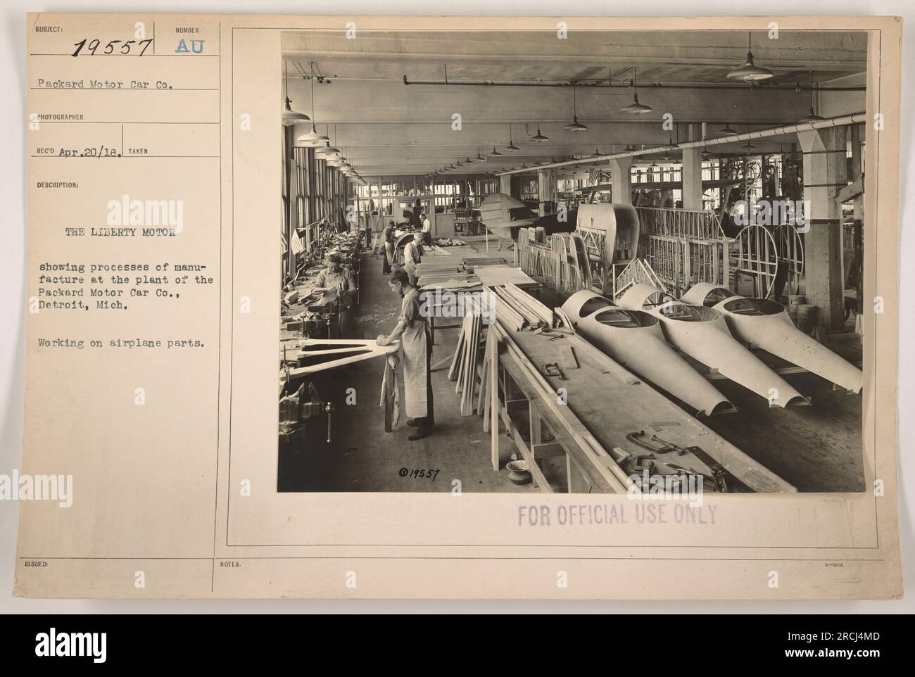 Die Arbeiter der Packard Motor Car Co. In Detroit, Michigan, sind auf