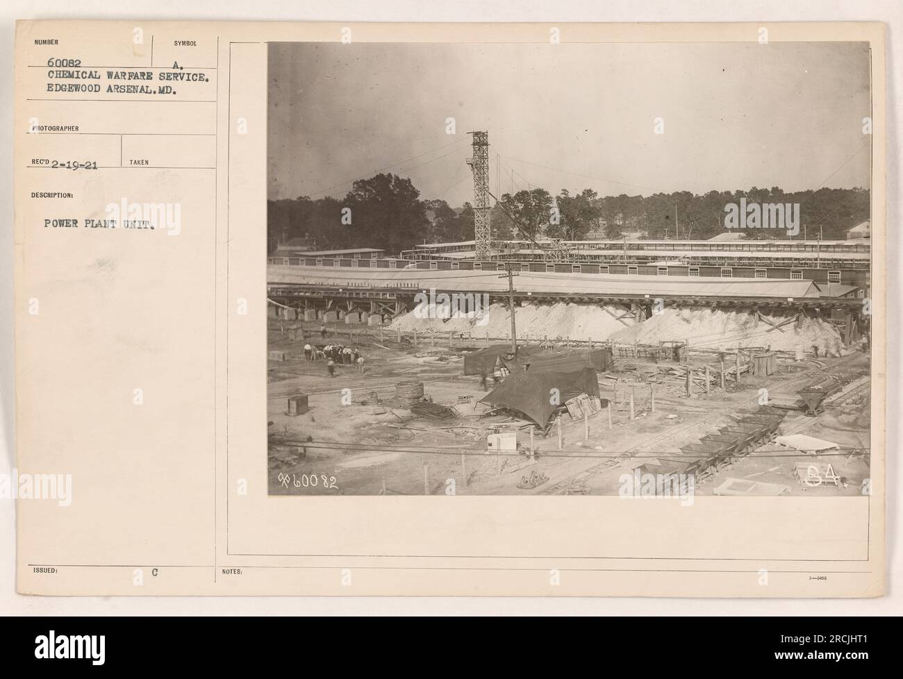 Dieses Foto zeigt ein Kraftwerk mit der Nummer 60082 A beim Chemical Warfare Service in Edgewood Arsenal, Maryland. Das Bild stammt aus der E92-19-21-Sammlung und zeigt eine wichtige Einrichtung in Edgewood Arsenal, die während des Ersten Weltkriegs an chemischen Kampfhandlungen beteiligt war. Stockfoto