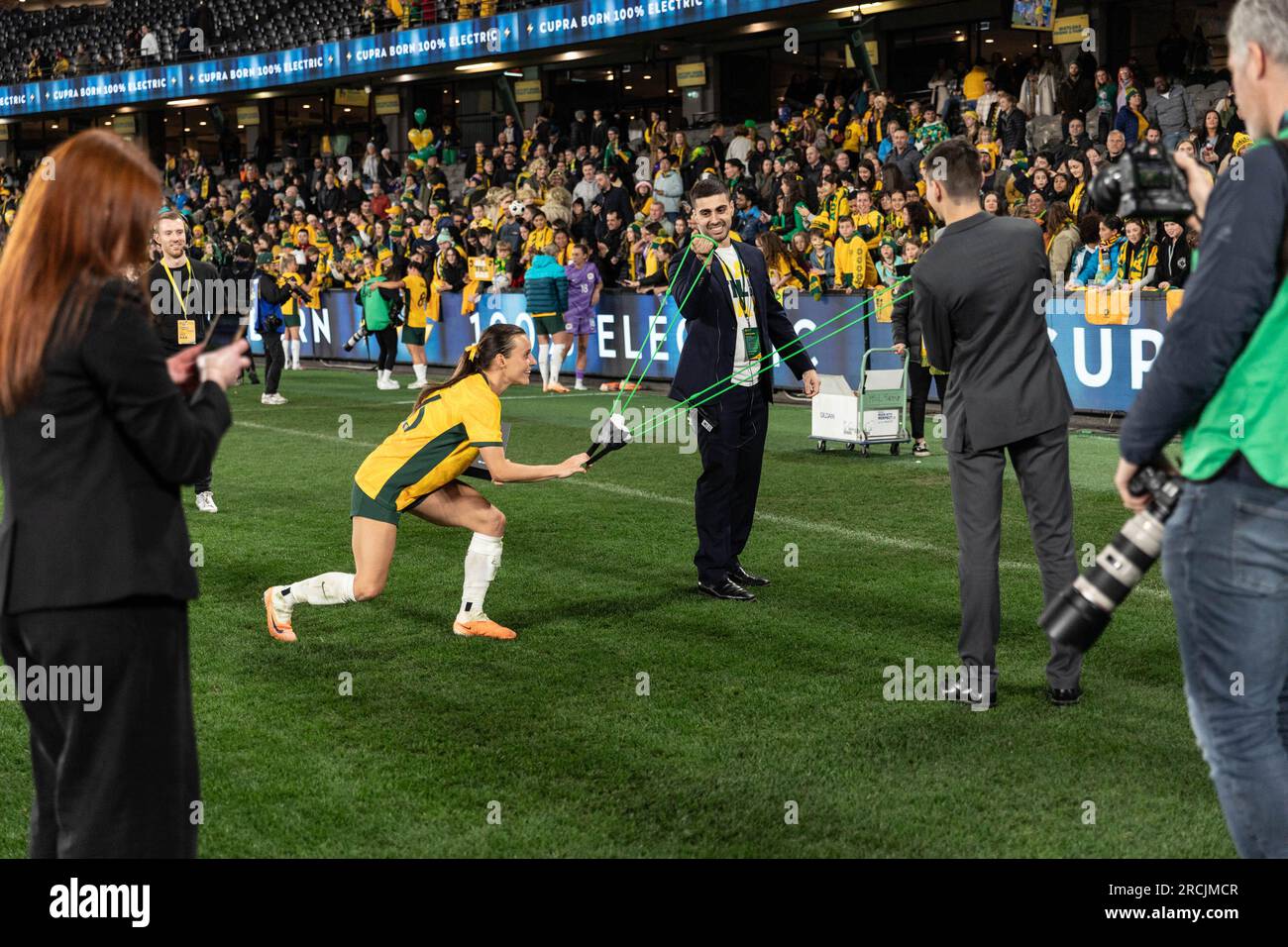 Melbourne, Australien. 14. Juli 2023. Melbourne, Australien, 14. 2023. Juli Hayley Raso nach einem internationalen Frauenspiel zwischen Australien und Frankreich im Marvel Stadium in Melbourne, Australien 2023 (Liam Ayres/SPP) Guthaben: SPP Sport Press Photo. Alamy Live News Stockfoto