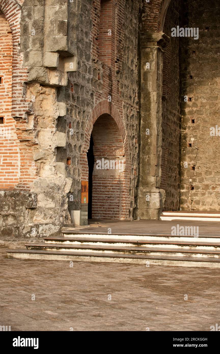 Panamá Viejo (alte Stadt Panama), erste permanente europäische Siedlung am Pazifischen Ozean, 1670 zerstört, Panama, Mittelamerika - Börsenfoto Stockfoto