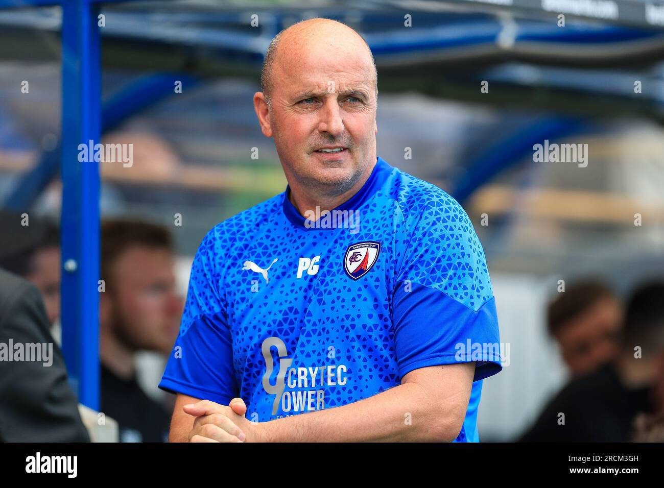 Chesterfield, Großbritannien. 15. Juli 2023. Chesterfield Manager Paul Cook beim Vorsaison-Spiel des Chesterfield FC gegen Sheffield United FC im SMH Group Stadium, Chesterfield, Großbritannien am 15. Juli 2023 Credit: Every second Media/Alamy Live News Stockfoto