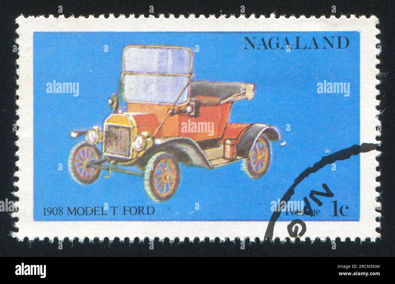 NAGALAND - CIRCA 1972: Stempel gedruckt von Nagaland, zeigt Ford Model T, circa 1972 Stockfoto