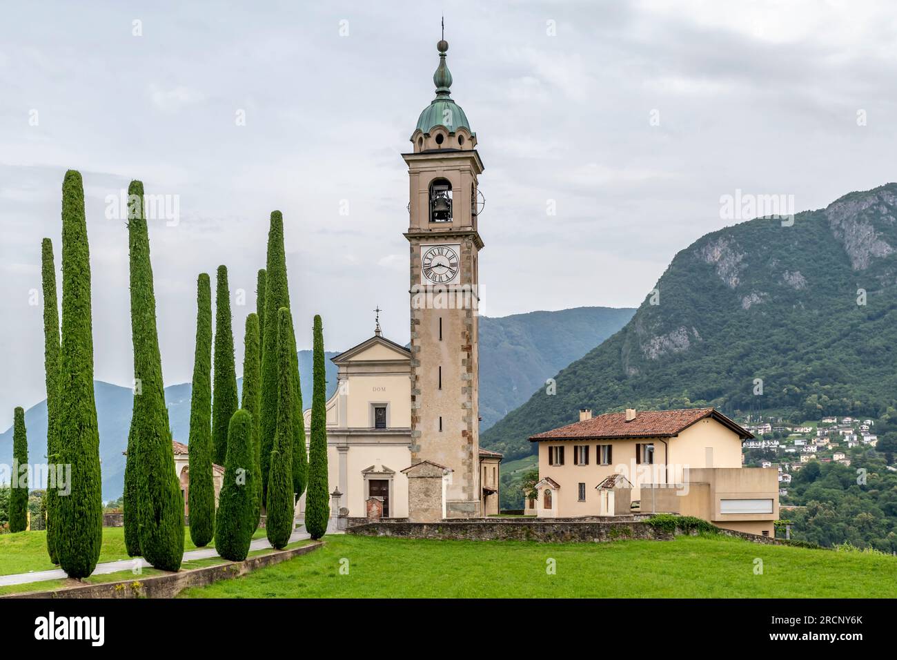 Alte Kirche von Sant'Abbondio, Collina d'oro, Schweiz Stockfoto