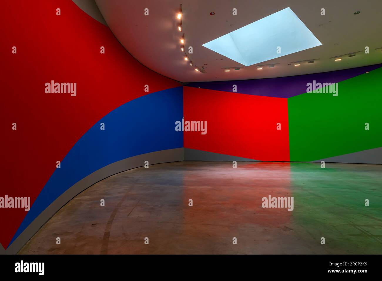 Ausstellung von Sol LeWitt. Das Guggenheim Museum Bilbao wurde vom Architekten Frank Gehry entworfen und befindet sich in Bilbao, dem Baskenland, Spanien. Stockfoto