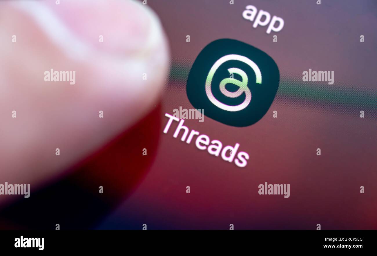 Nach London. UK-07.07.2023. Das Symbol für die Thread App von Meta AS wird auf dem Bildschirm eines Smartphones angezeigt. Stockfoto