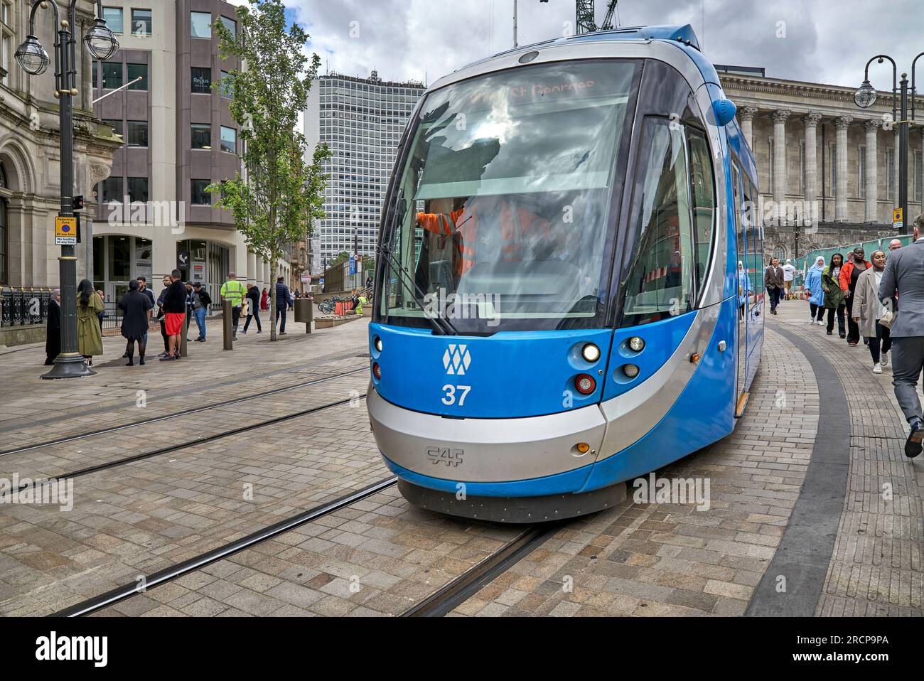 Birmingham Tram Victoria Square England Großbritannien Stockfoto