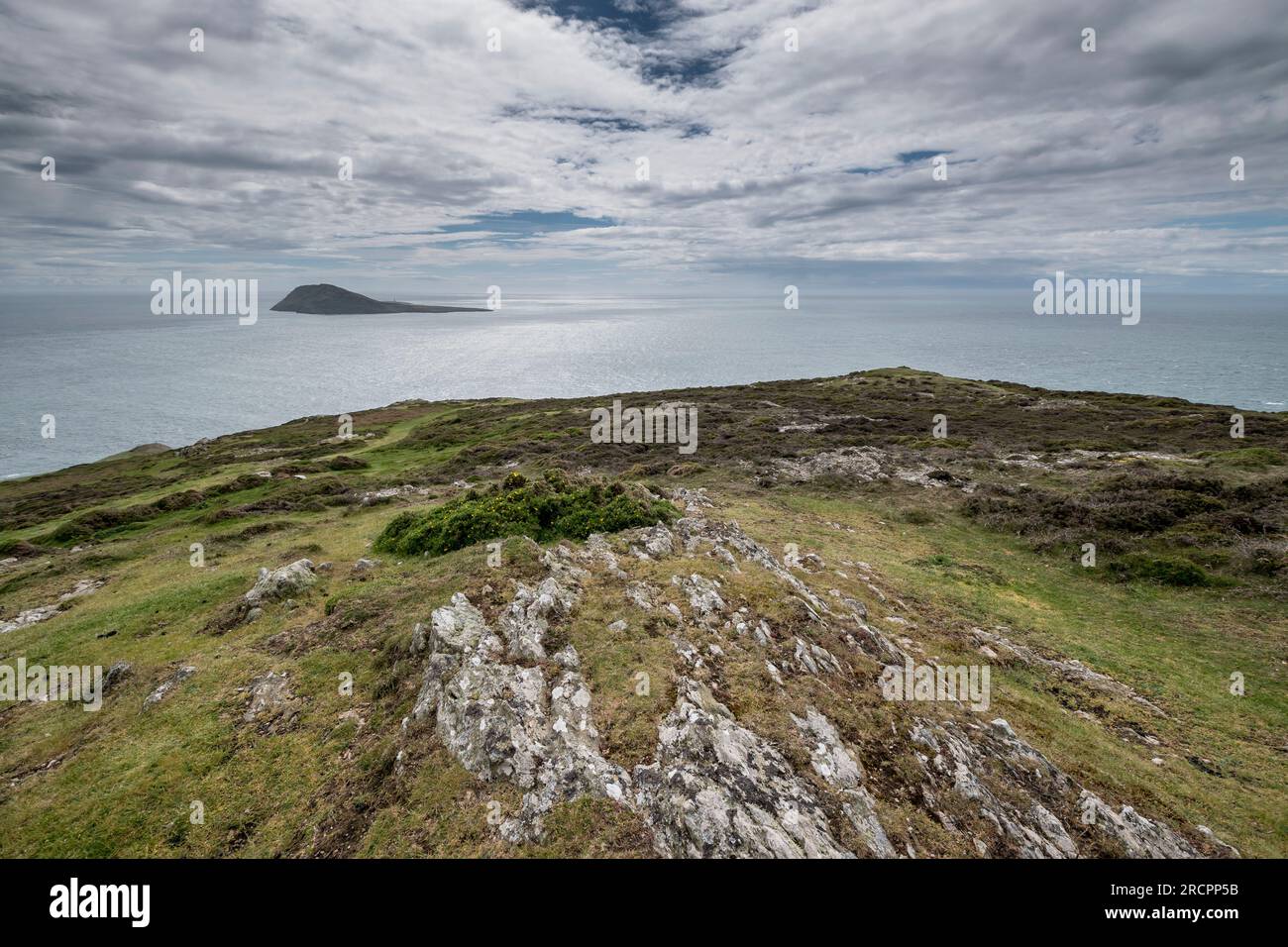 Mynydd Mawr Uwchmynydd an der Küste von Lleyn Peninsula North Wales mit Blick auf Bardsey Island Stockfoto