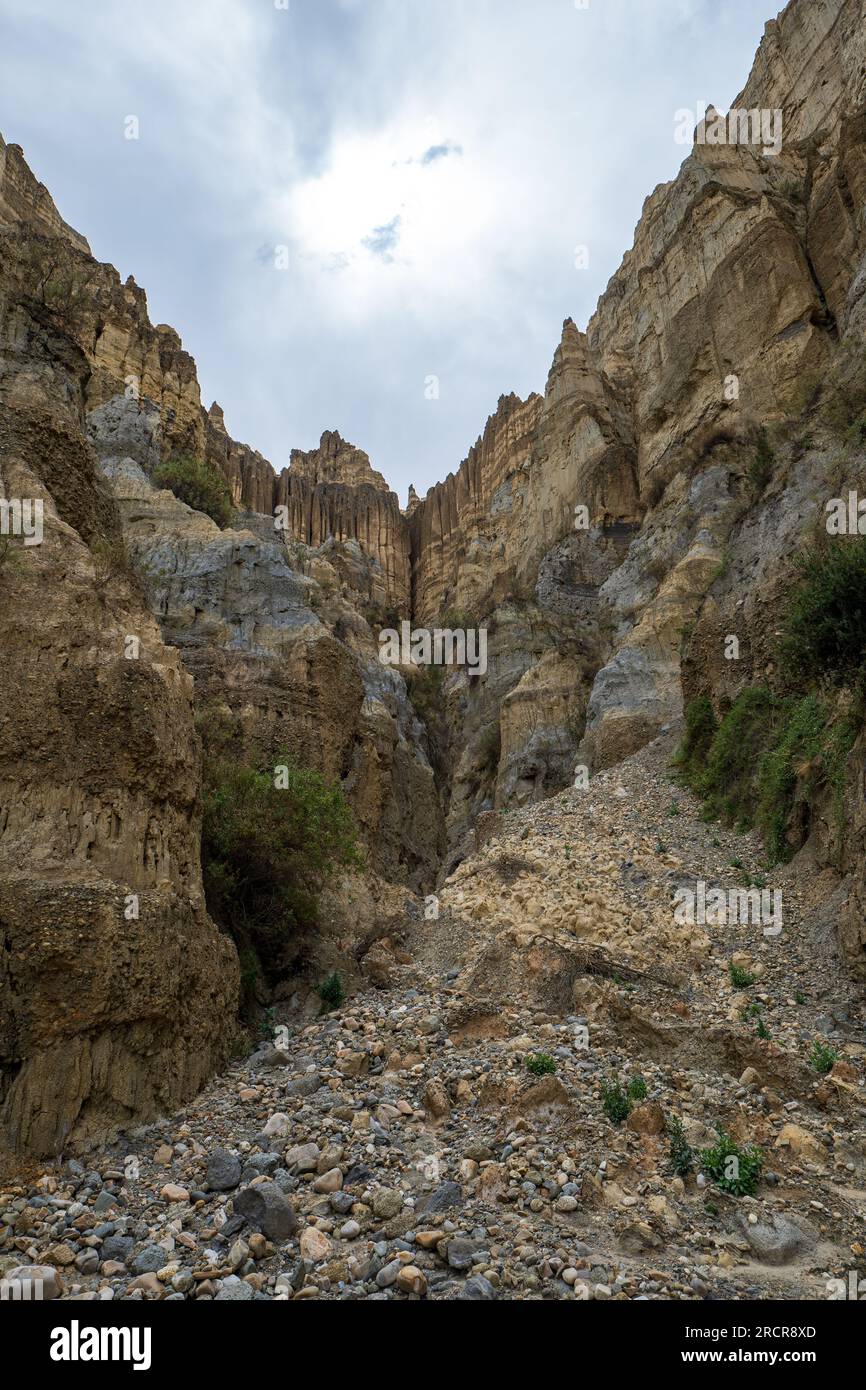 Ein Felsfall in den Bergen von Valle de Las Animas (Spirits' Valley) Stockfoto