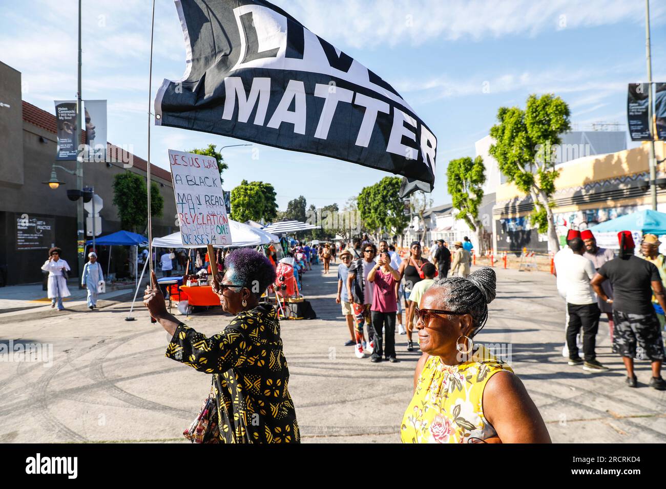 15. Juli 2023, Los Angeles, Kalifornien, USA: Das Justice Festival Peopleâ€™feiert am 15. Juli 2023 den 10. Jahrestag der Black Lives Matter im Leimert Park in Los Angeles, Kalifornien. (Kreditbild: © Clutch Pockets Wambli/ZUMA Press Wire) NUR REDAKTIONELLE VERWENDUNG! Nicht für den kommerziellen GEBRAUCH! Stockfoto