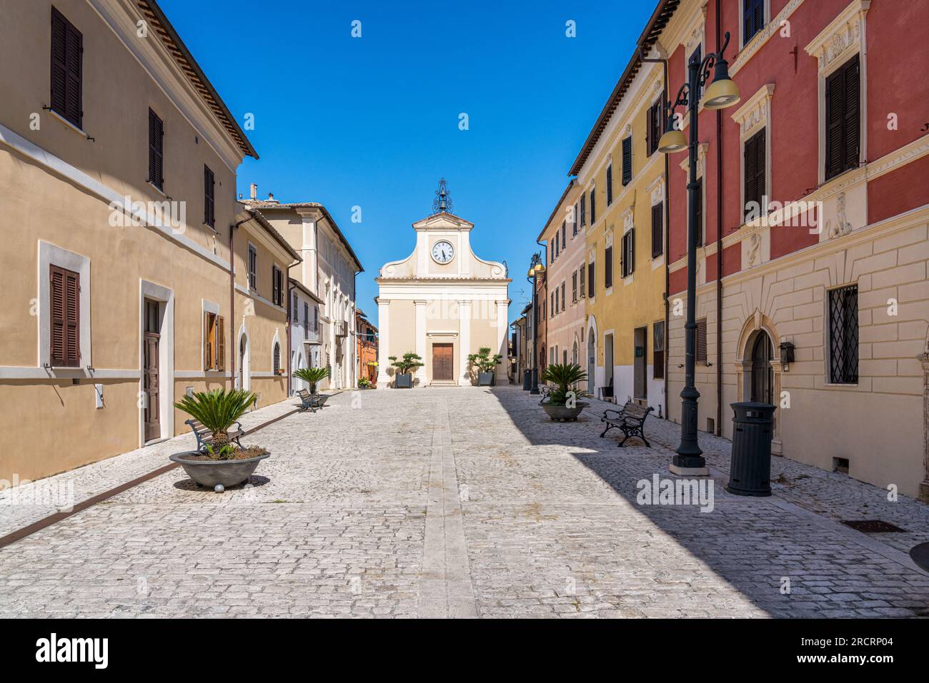 Malerischer Anblick in Poggio Catino, einem malerischen Dorf in der Provinz Rieti, Latium, Zentralitalien. Stockfoto
