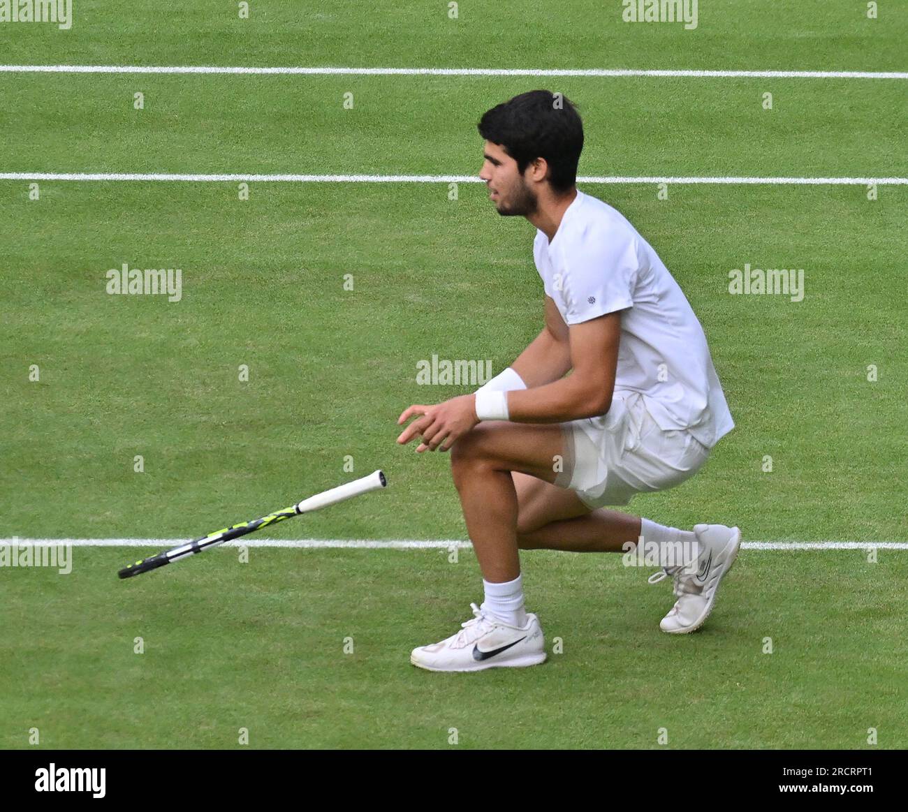 London, Gbr. 16. Juli 2023. London Wimbledon Championships Day 14 15/07/2023 Carlos Alcaraz (ESP) feiert den Sieg bei den Men's Singles Final Credit: Roger Parker/Alamy Live News Stockfoto