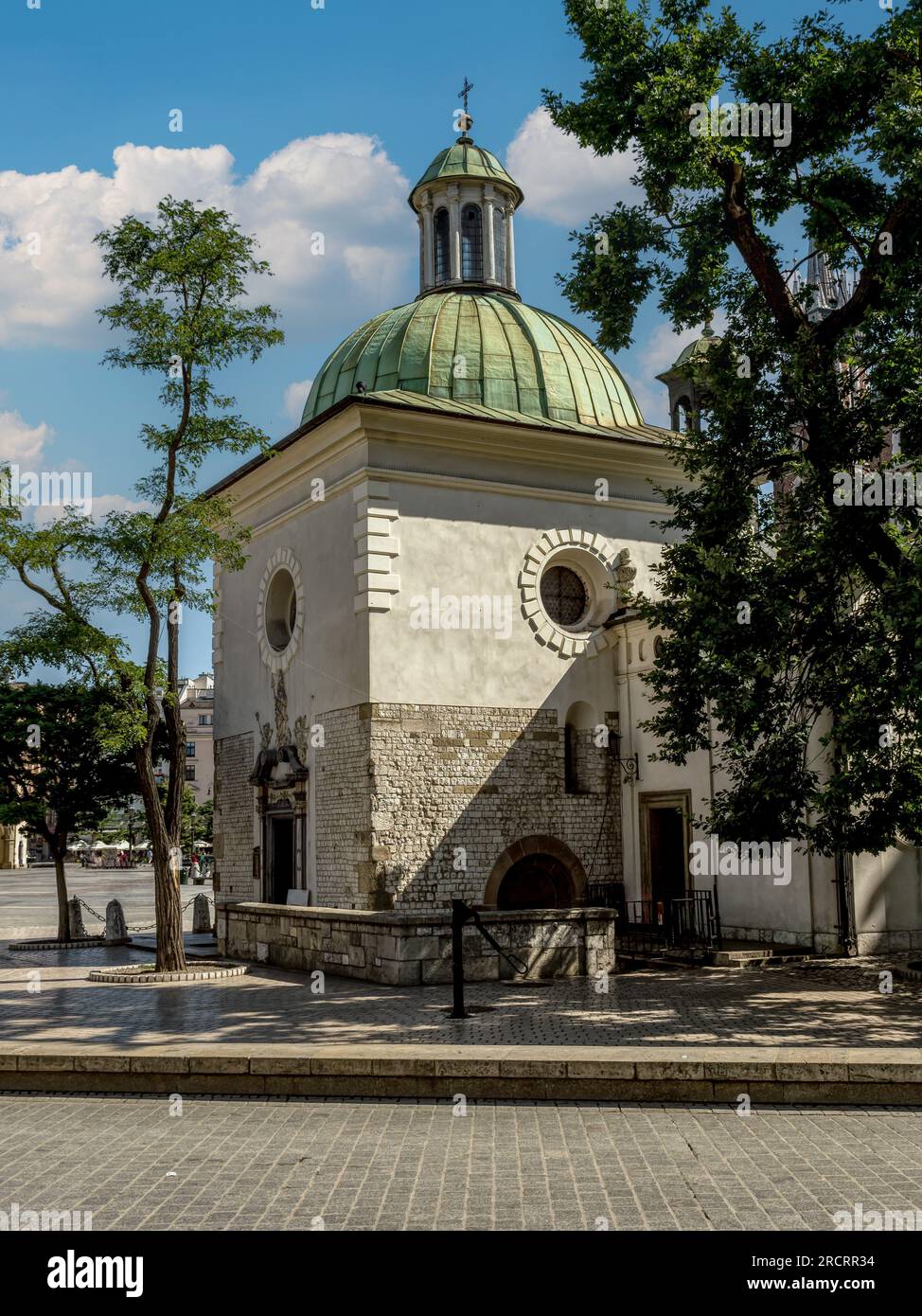 Die historische Kirche St. Adalbert auf dem Hauptmarktplatz ist die älteste Kirche Krakaus, Polen Stockfoto