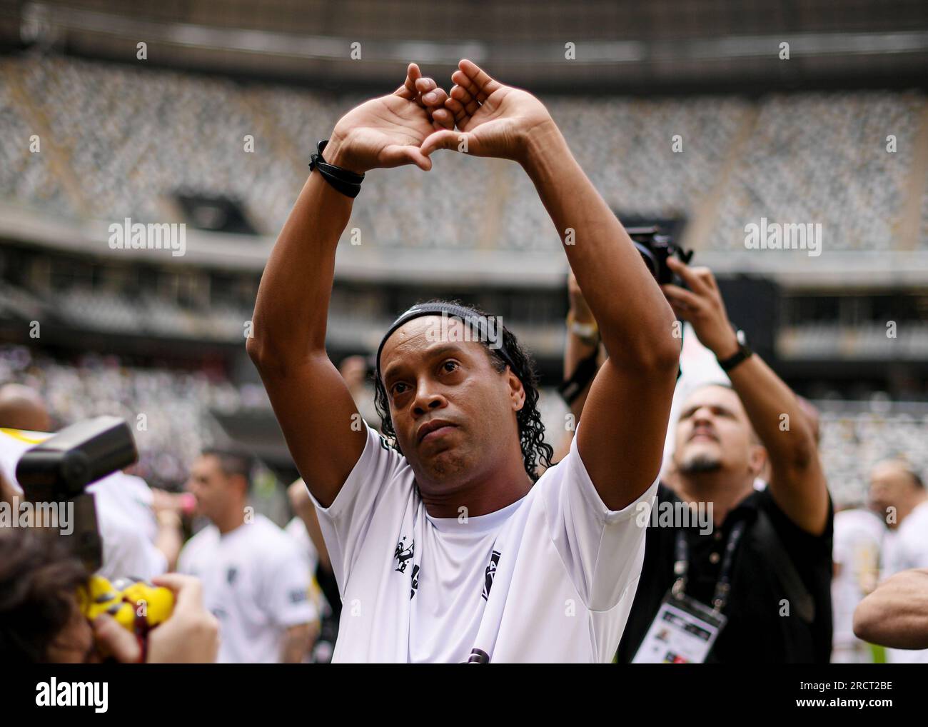 Belo Horizonte, Brasilien. 16. Juli 2023. Arena MRV ehemaliger Spieler Ronaldinho Gaucho, bei einem Freundschaftsspiel zwischen den Legenden von Atletico Mineiro in der Arena MRV, diesen Sonntag, 16. 30761 $ (Gledston Tavares/SPP) Guthaben: SPP Sport Press Photo. Alamy Live News Stockfoto