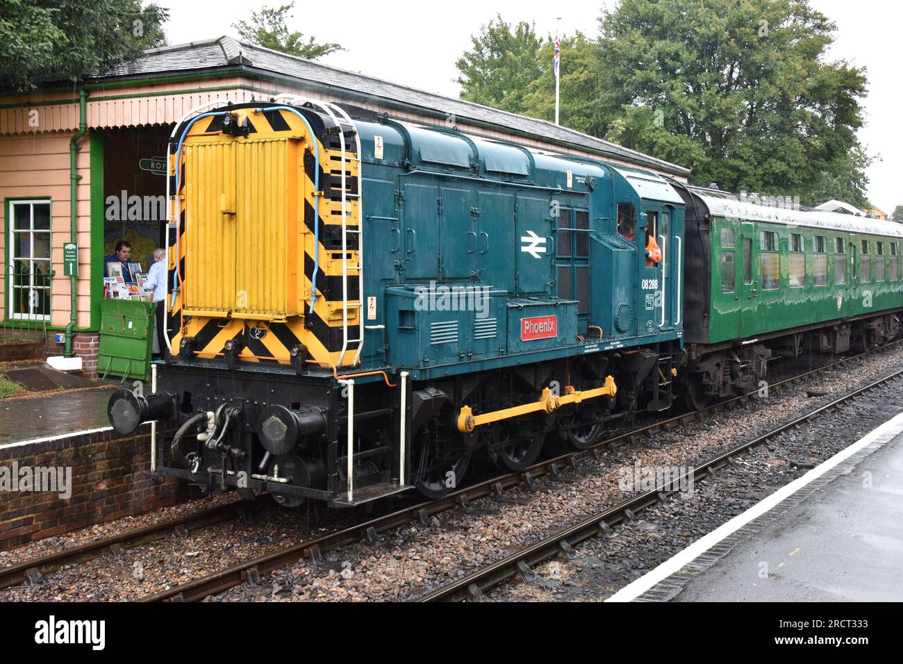 Klasse 08 Shunter Nr. 08288 am Watercress Line Diesel Gala Day am 14. Juli 2023 Stockfoto