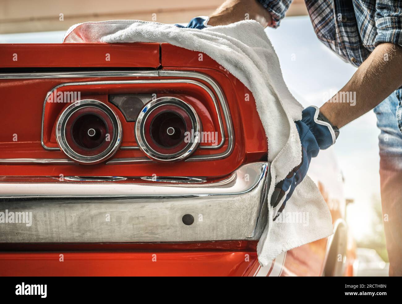 American Classic Muscle Car Restoration and Cleaning Nahaufnahme Stockfoto