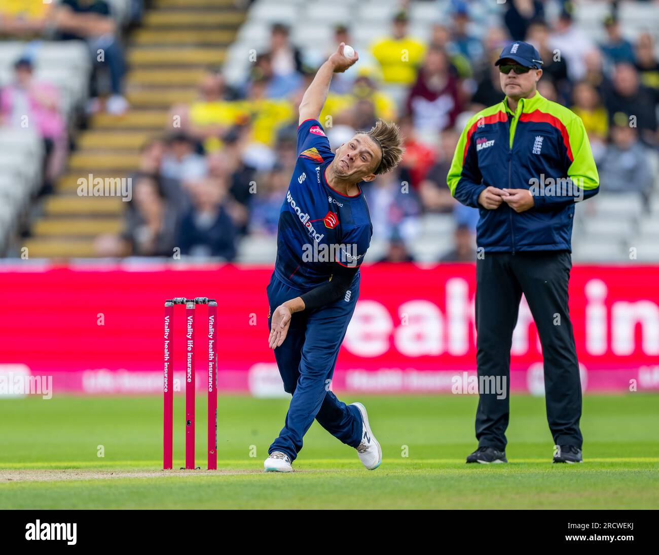 Aaron Beard Bowling für Essex im Halbfinale des Vitality Blast Finals Day zwischen Essex Eagles und Hampshire Hawks Stockfoto