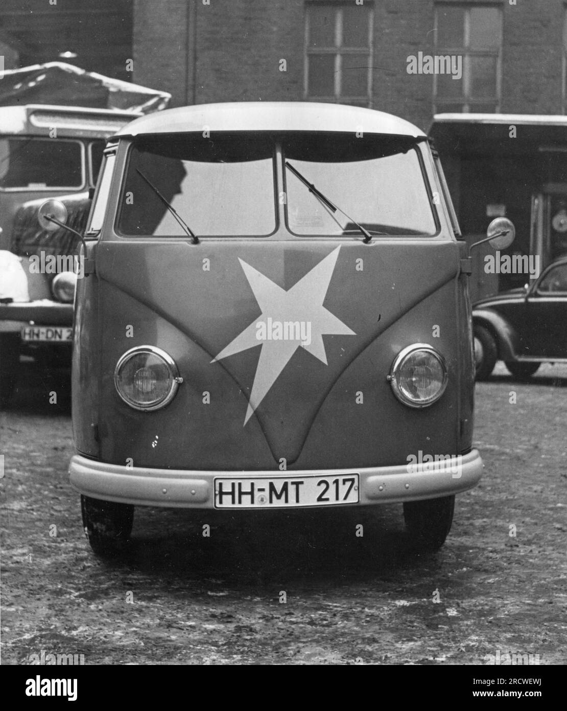 Transport / Transport, Pkw, Nutzfahrzeuge, Volkswagen VW T1 Kastenwagen, Frontansicht, ZUSÄTZLICHE-RECHTE-FREIGABE-INFO-NICHT-VERFÜGBAR Stockfoto