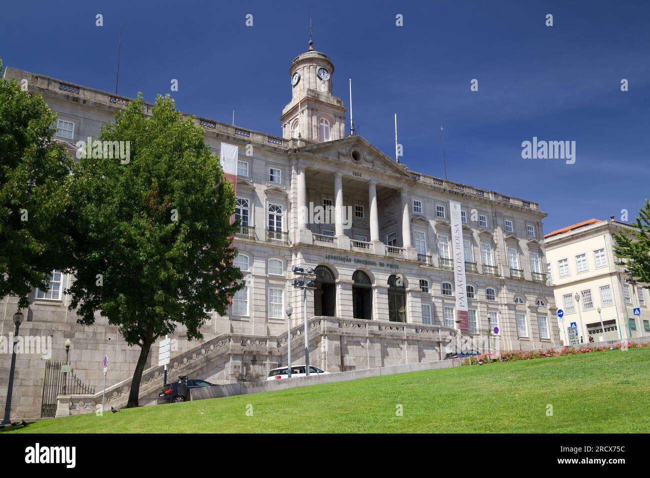 Palacio da bolsa -Fotos und -Bildmaterial in hoher Auflösung – Alamy