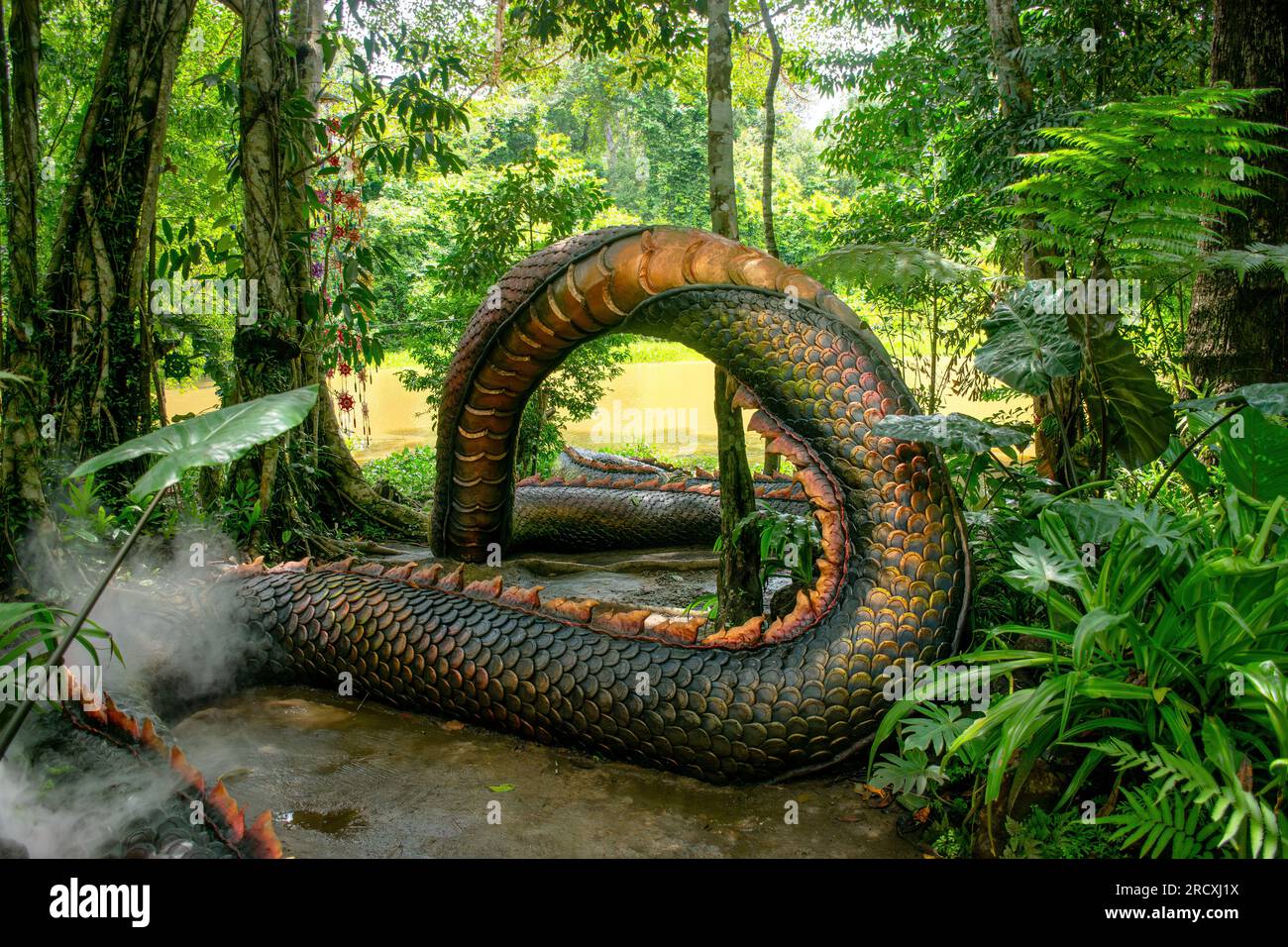 Schlangenkönig von Nagas in Thailand. Naga oder Schlangenstatue Stockfoto