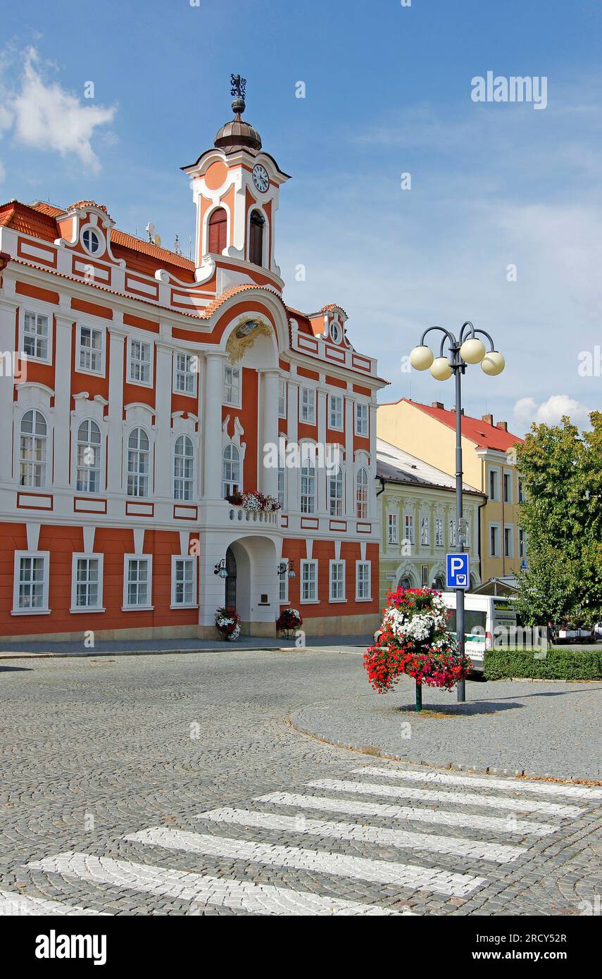 Das Rathaus in Caslav wurde 1769-70 von Jan Josef Wirch erbaut und im 19. Jahrhundert umgebaut. (CTK Photo/Jan Rychetsky) Stockfoto