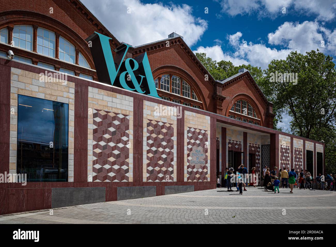Young V&A - früher das V&A Museum of Childhood in Bethnal Green East London. 2023 eröffnet. Das junge V&A London. Stockfoto
