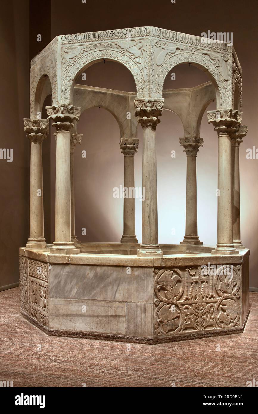 Baptisterium des Patriarchen Callisto, christliches Museum, Cividale del Friuli, Friaul-Julisch Venetien, Italien Stockfoto