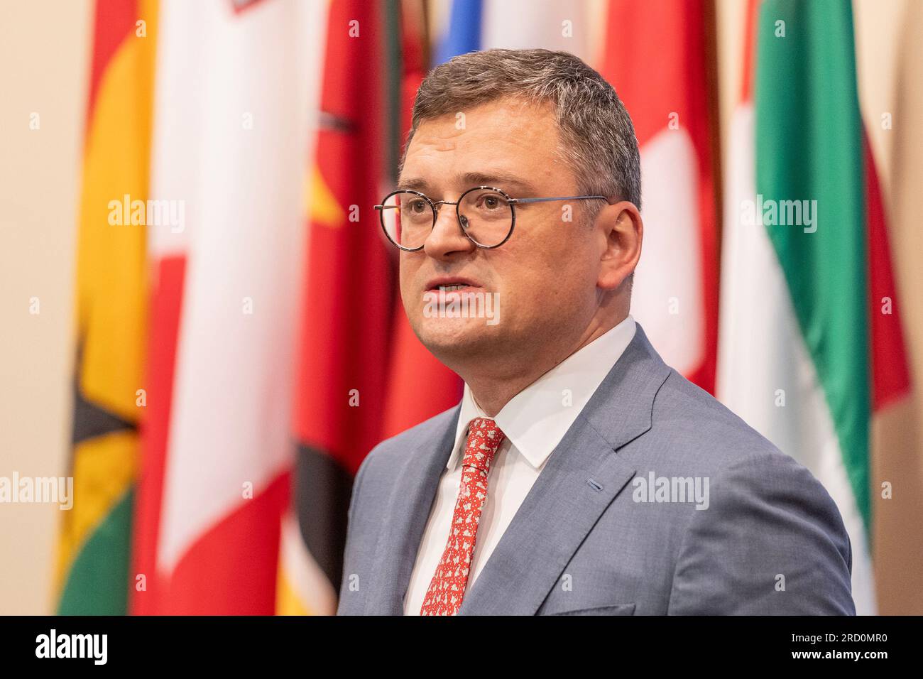 New York, Usa. 17. Juli 2023. Der ukrainische Außenminister Dmytro Kuleba spricht bei der Überwachung im UN-Hauptquartier durch den Sicherheitsrat. (Foto: Lev Radin/Pacific Press) Kredit: Pacific Press Media Production Corp./Alamy Live News Stockfoto