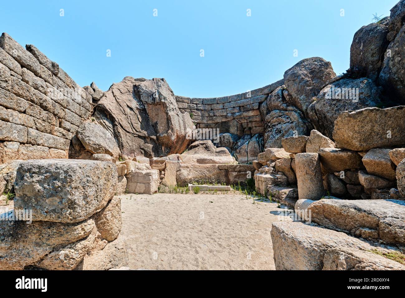 BAFA, Türkei - 15. Juli 2023: Schrein von Endymion, ein griechischer mythologischer Charakter in der antiken Stadt Latmos Herakleia Stockfoto