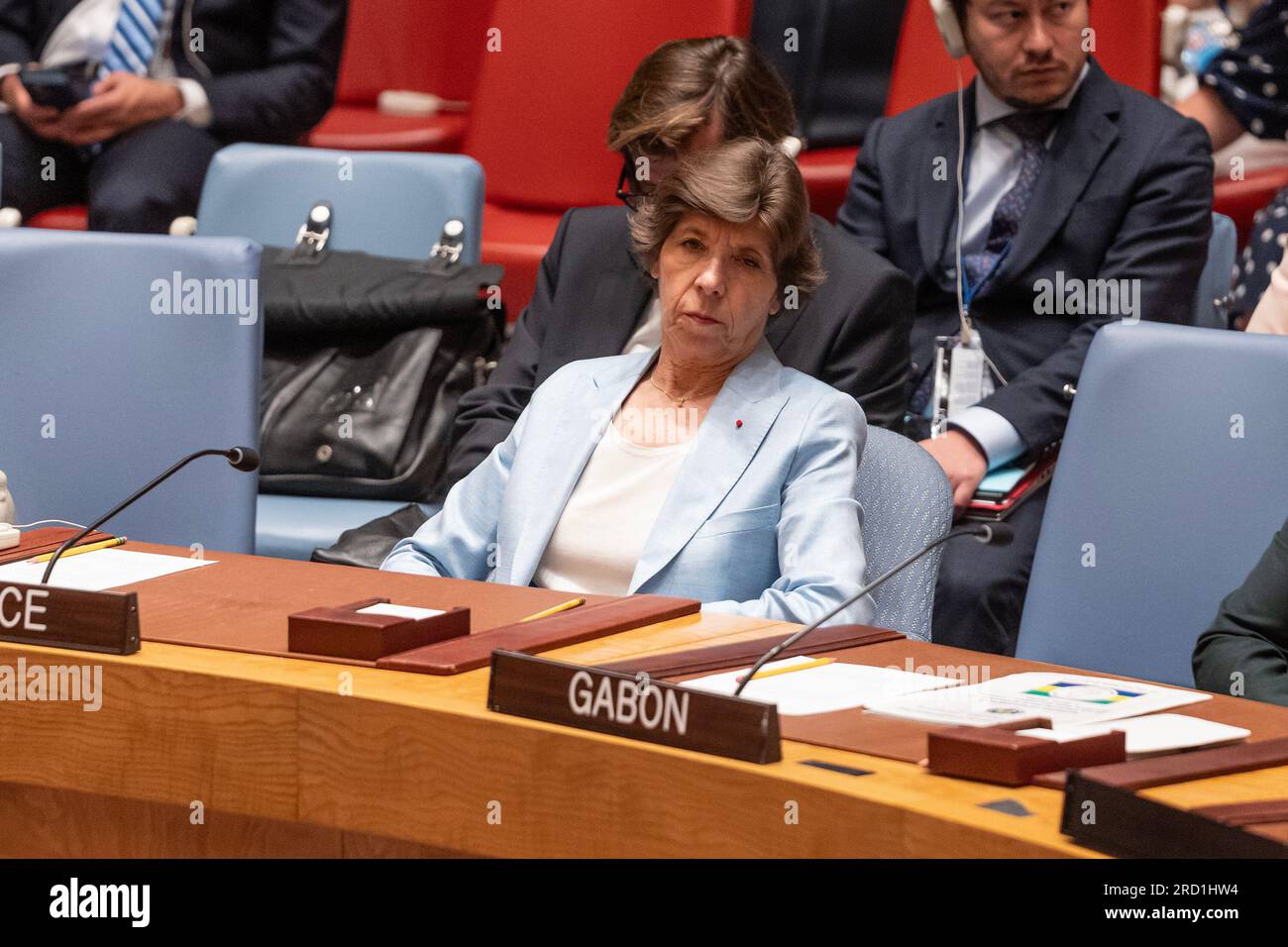 New York, Usa. 17. Juli 2023. Französische Ministerin für Europa und auswärtige Angelegenheiten Catherine Colonna nimmt an der Sitzung des Sicherheitsrats über die Wahrung des Friedens und der Sicherheit in der Ukraine am Hauptsitz der Vereinten Nationen in New York Teil (Foto von Lev Radin/Pacific Press) Kredit: Pacific Press Production Corp./Alamy Live News Stockfoto