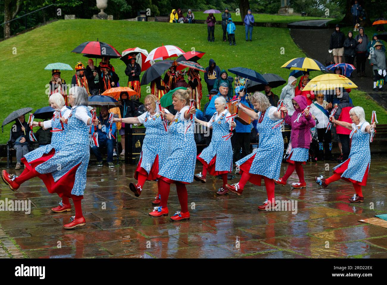 Tanz Im Regen Bilder