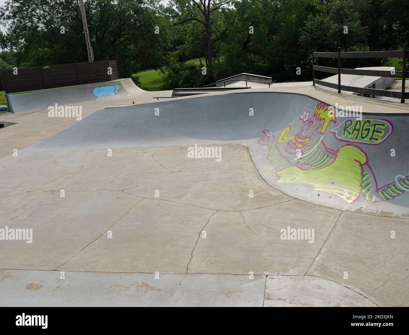Lawrence, Kansas - 17. Juli 2023: Centennial Skate Park auf der ROCKLEDGE Road in Lawrence, KS Stockfoto