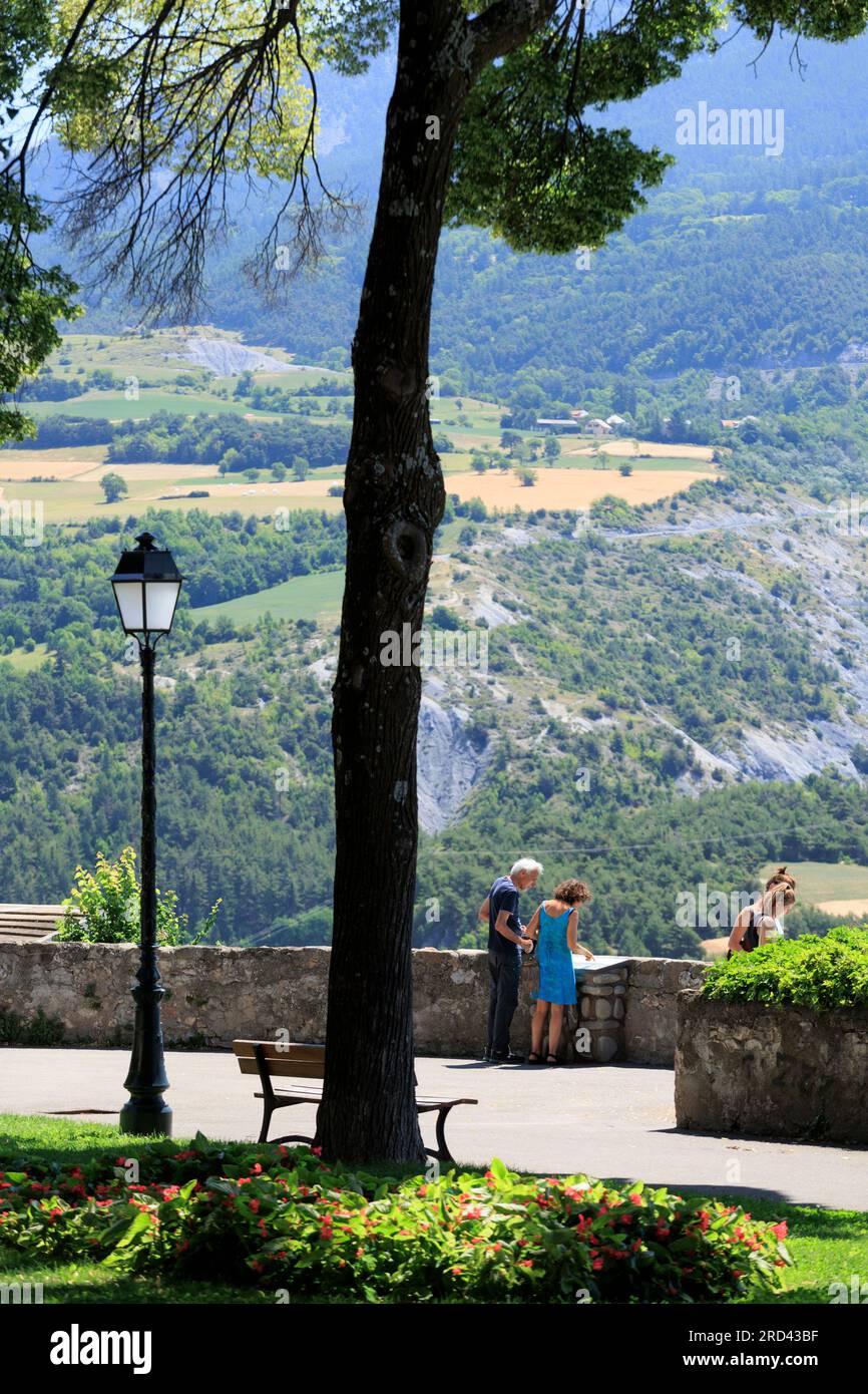 Jardin de l'Archevéché, Embrun, Gap, Hautes-Alpes, Provence-Alpes-Cote d’Azur, Frankreich Stockfoto