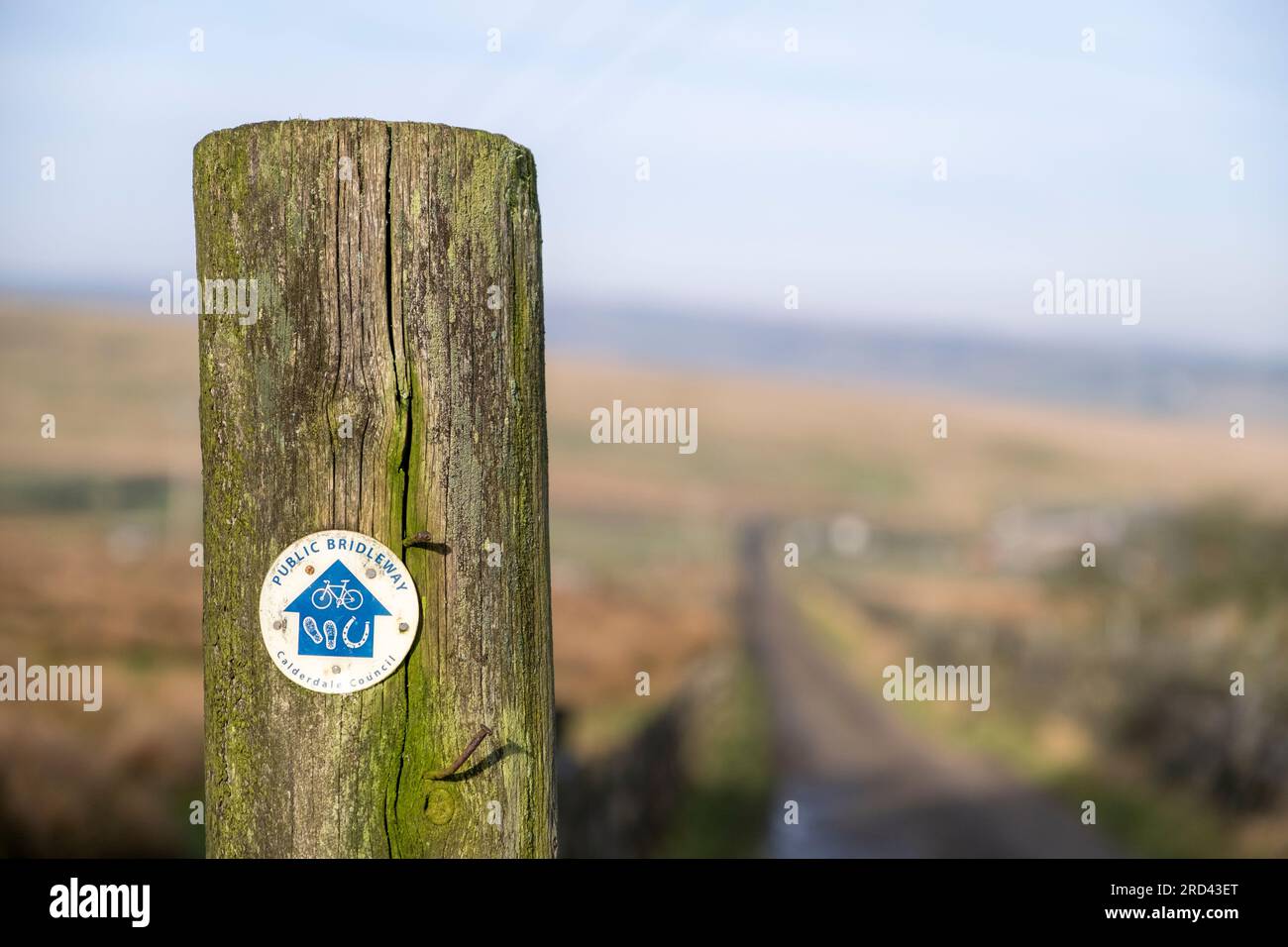 Bridleway Wegweiser in der Nähe von Stoodley Pike am Pennine Way, Calderdale. Stockfoto