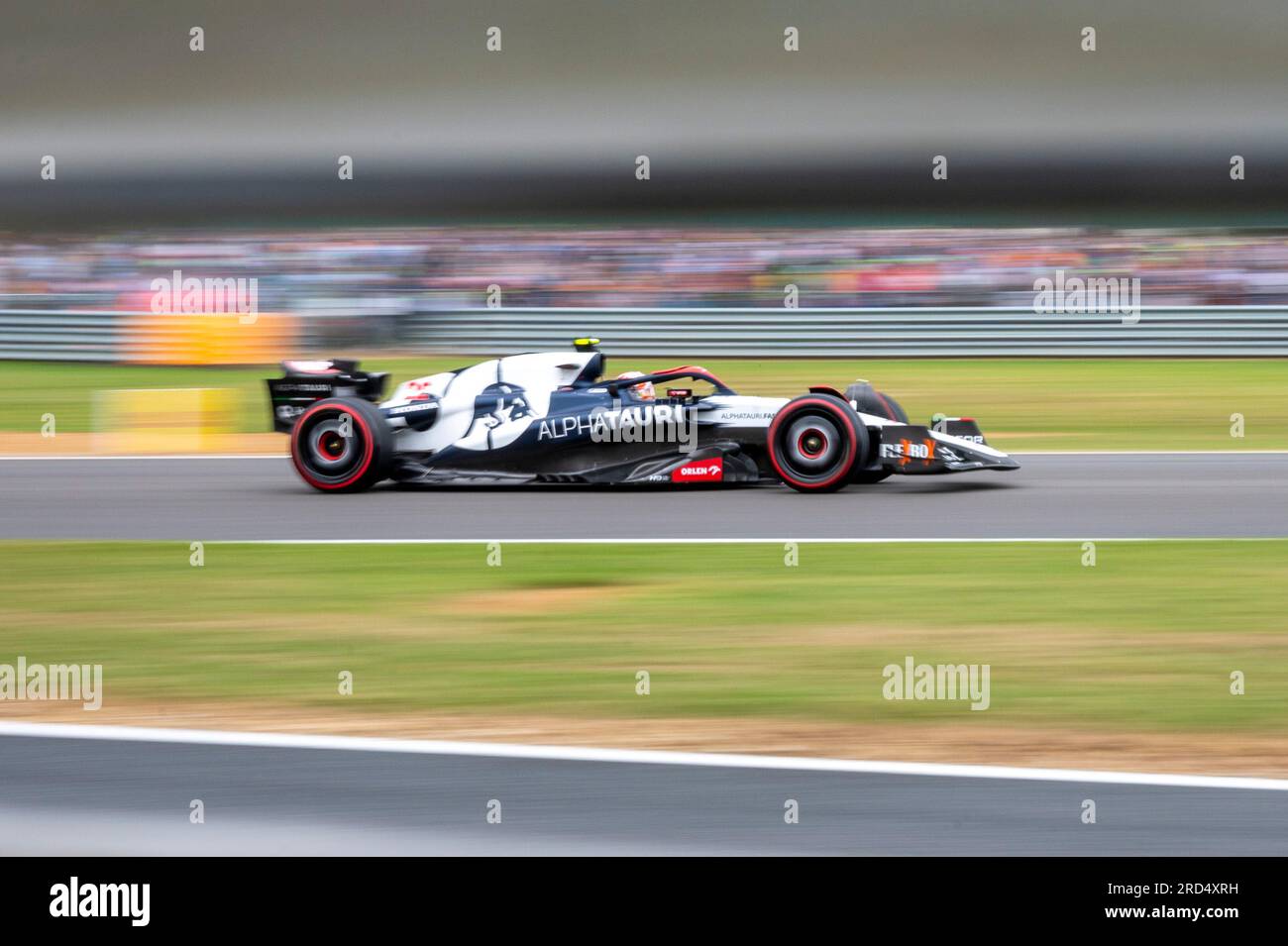 SILVERSTONE, GROSSBRITANNIEN - 7TH. JULI 2023 - FORMEL 1 ARAMCO GRAND PRIX 2023 - YUKI TSUNODA (JAPAN) - SCUDERIA ALPHA TAURI TEAM Stockfoto