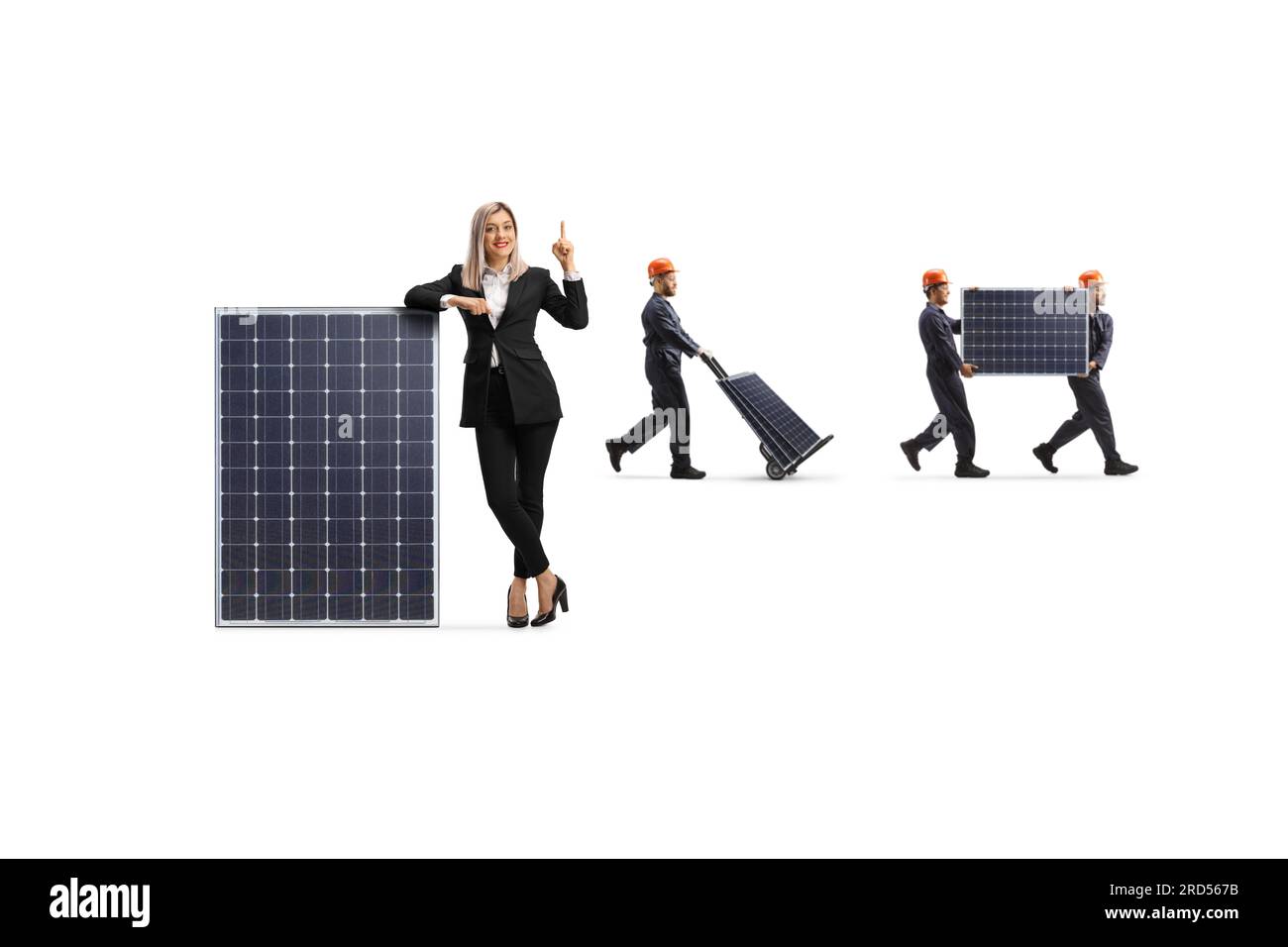 Geschäftsfrau und Fabrikarbeiter mit Photovoltaikmodulen, isoliert auf weißem Hintergrund Stockfoto